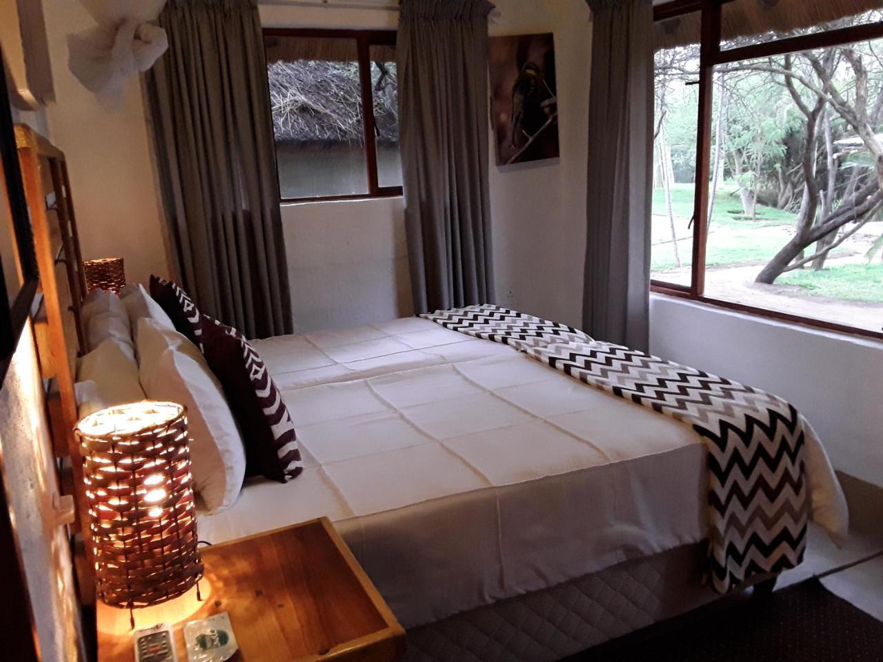 Bush Pub & Inn Hoedspruit Exterior foto